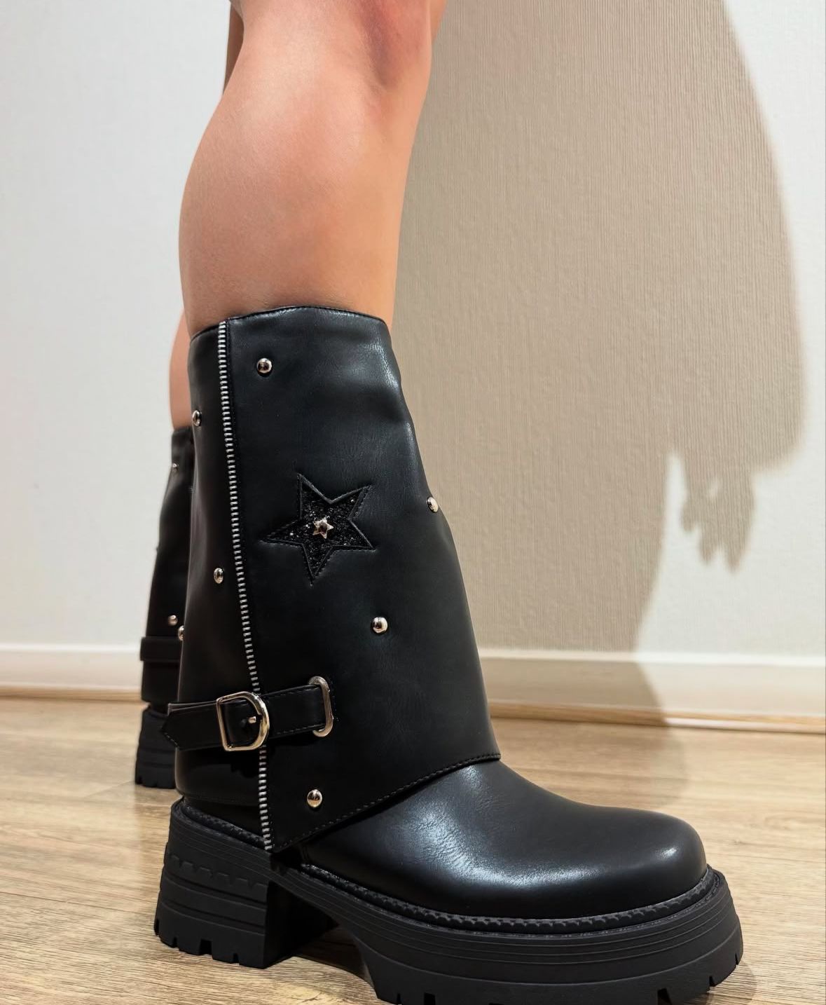 Shark star Black